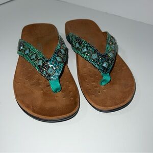 Vionic Womens Floriana Thong Sandal Arch Support Teal Turquoise Embellished Sz 5